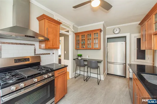 $325,000 | 55 Park, Bloomfield, NJ 07003