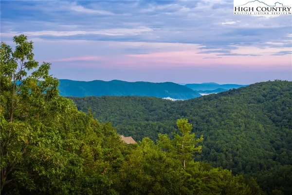 $389,900 | 1241 Reynolds Parkway, Boone, NC 28607