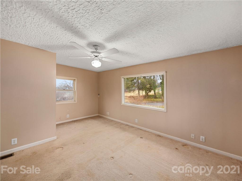 75 Davidson Road Asheville, NC 28803 - Photo 13 of 22 Gallery Image 13
