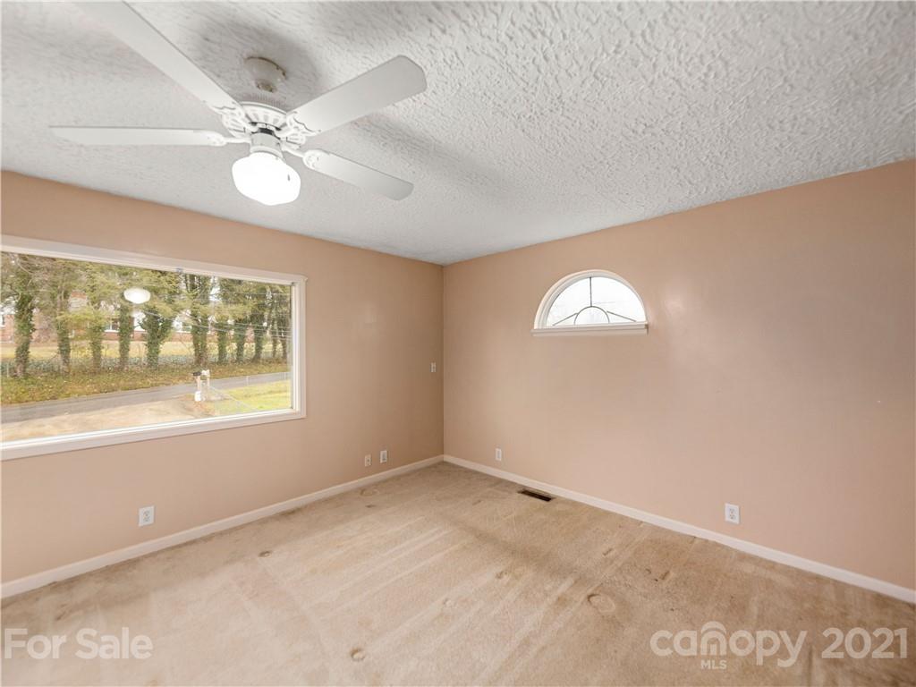 75 Davidson Road Asheville, NC 28803 - Photo 14 of 22 Gallery Image 14