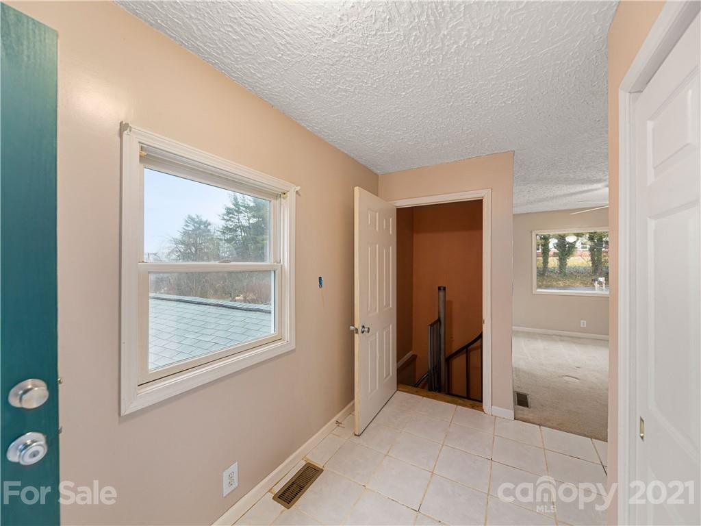 75 Davidson Road Asheville, NC 28803 - Photo 17 of 22 Gallery Image 17