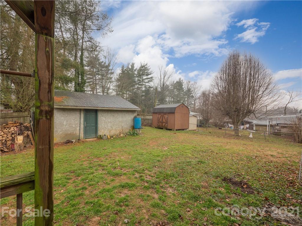 75 Davidson Road Asheville, NC 28803 - Photo 20 of 22 Gallery Image 20