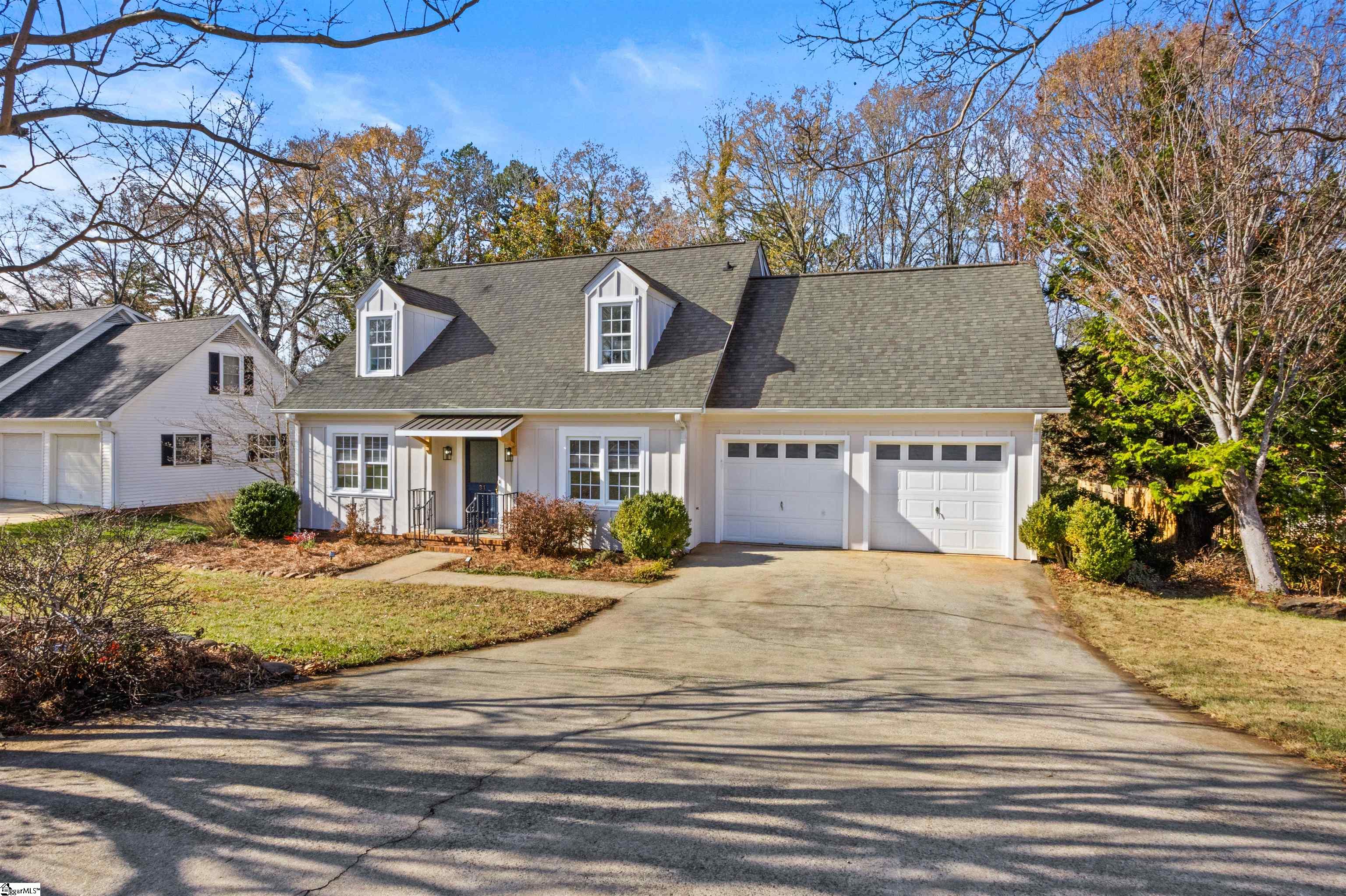 31 Dahlglen Avenue Greenville, SC 29607 - Photo 2 of 43