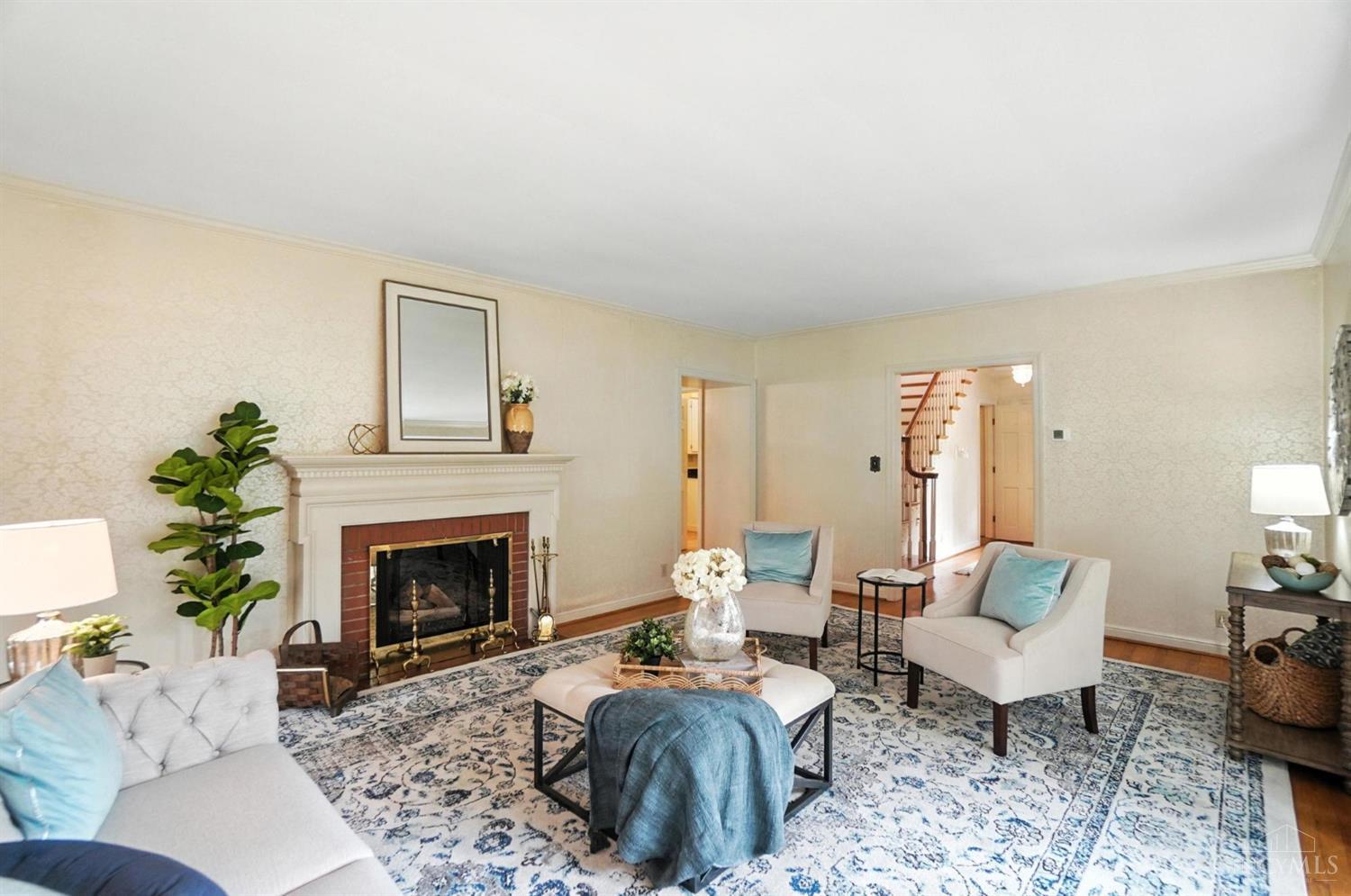 401 New London Road Hamilton, OH 45013 - Photo 7 of 60 Gallery Image 7