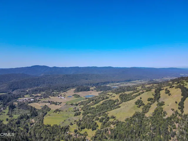 $995,000 | 13740 Peregrine Road, Philo, CA 95466