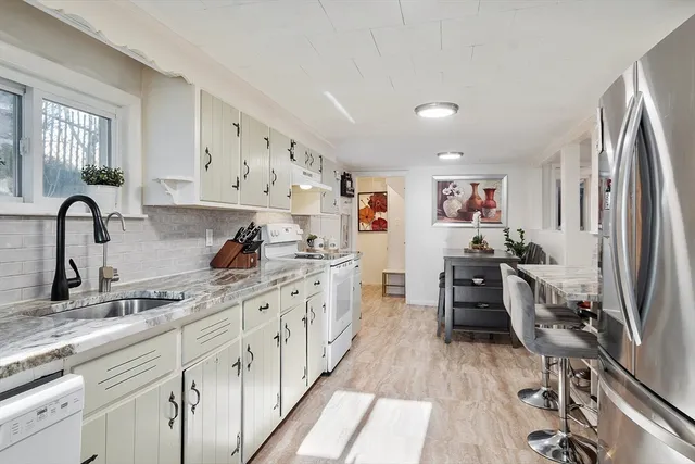 $549,900 | 2 Grove Street, Methuen, MA 01844