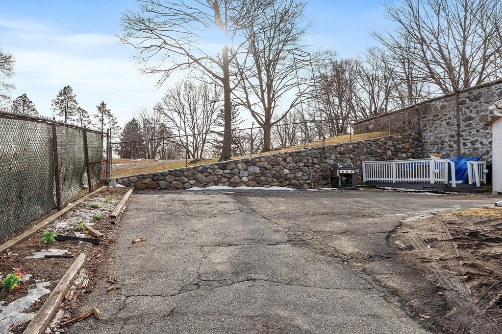 2 Grove Street Methuen, MA 01844 - Photo 34 of 38