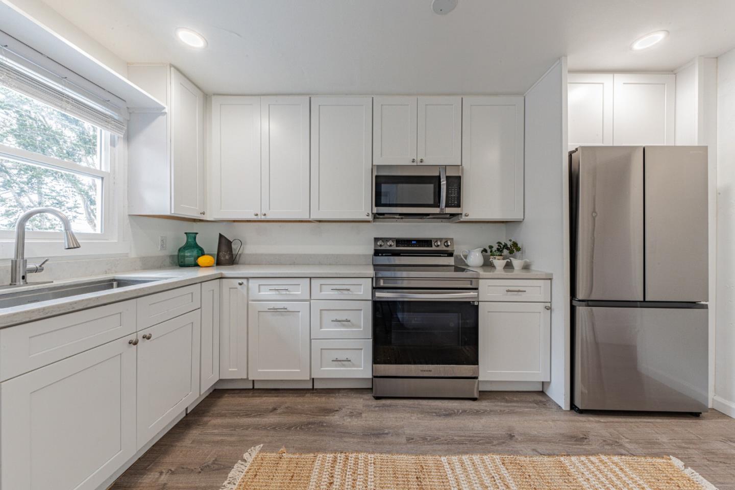 1915 Grandview Street Seaside, CA 93955 - Photo 11 of 29