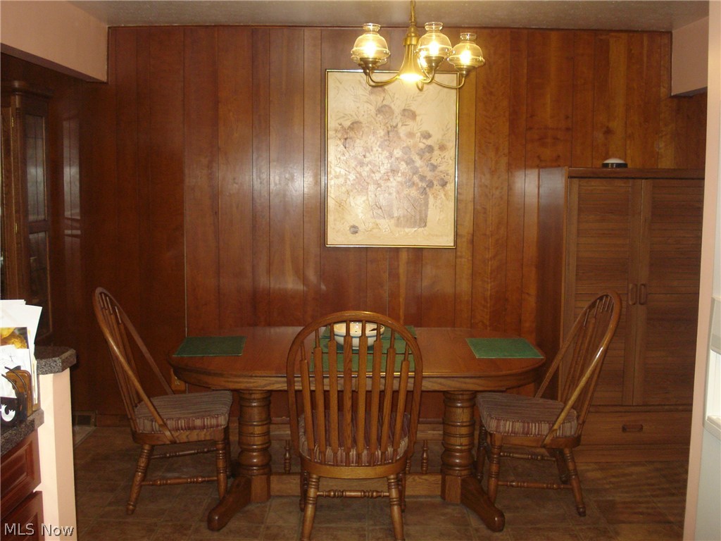 30908 Roosevelt Road Wickliffe, OH 44092 - Photo 8 of 29 Gallery Image 8