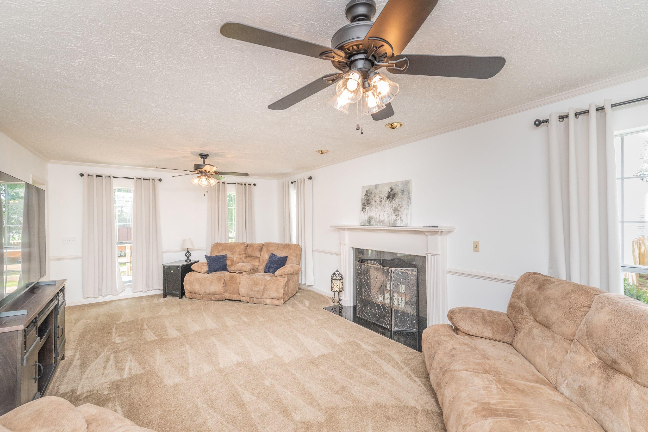 313 East Hedge Road Aiken, SC 29801 - Photo 5 of 48