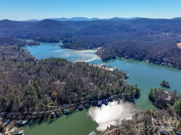 $998,000 | 288 Hawks Point Drive, Zirconia, NC 28790