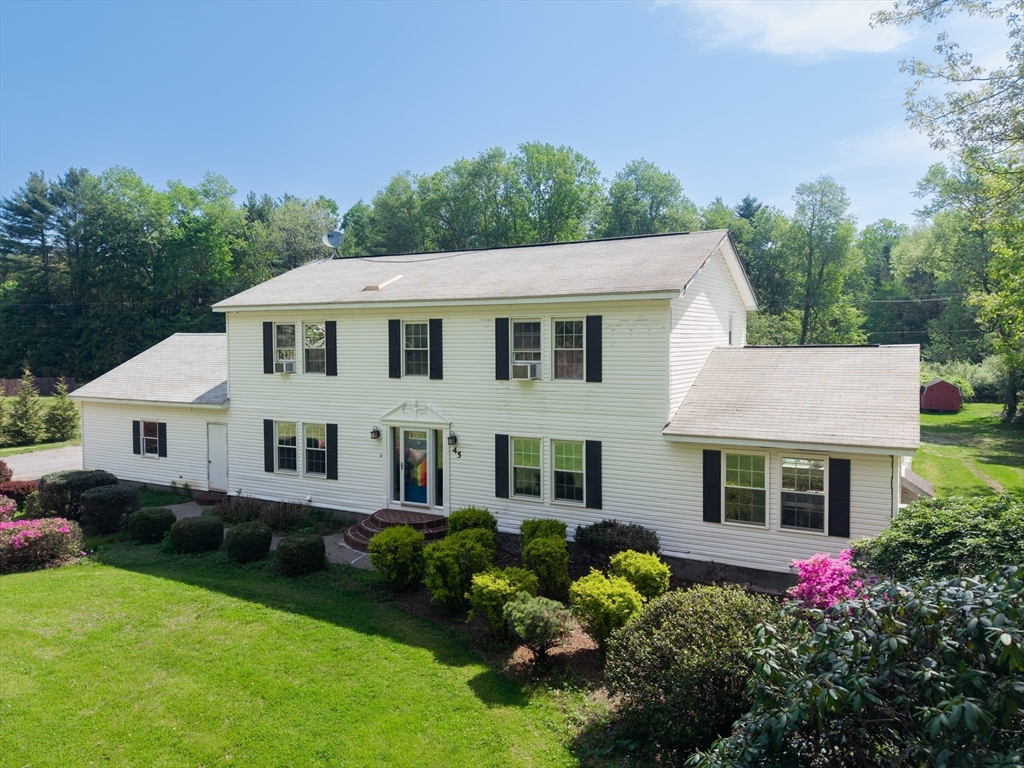 45 River Road Sturbridge, MA 01566 - Photo 1 of 41 Gallery Image 1