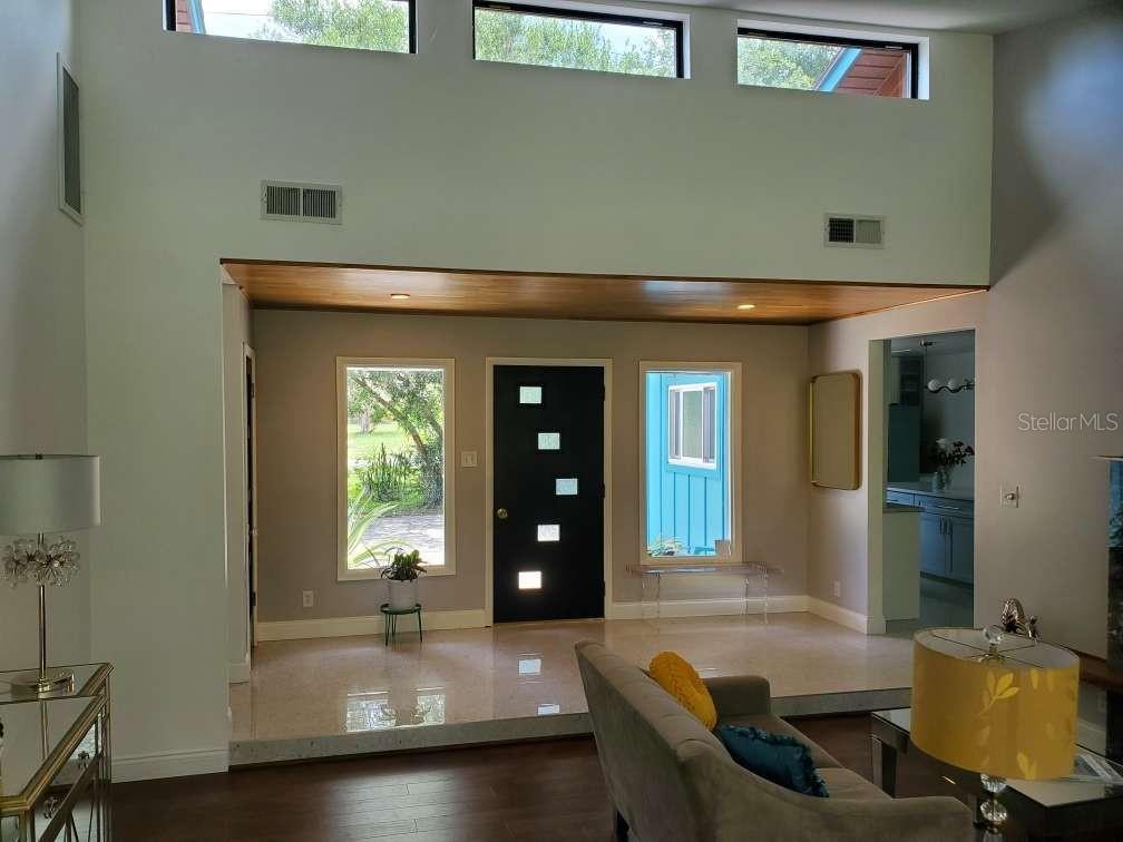 5017 East 127th Avenue Temple Terrace, FL 33617 - Photo 4 of 24