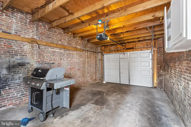 $3,050 | 1625 South Charles Street, Baltimore, MD 21230