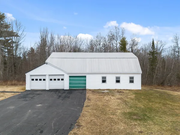 $279,000 | 231 Mutton Lane, Clinton, ME 04927