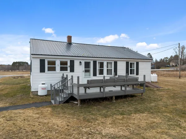 $279,000 | 231 Mutton Lane, Clinton, ME 04927