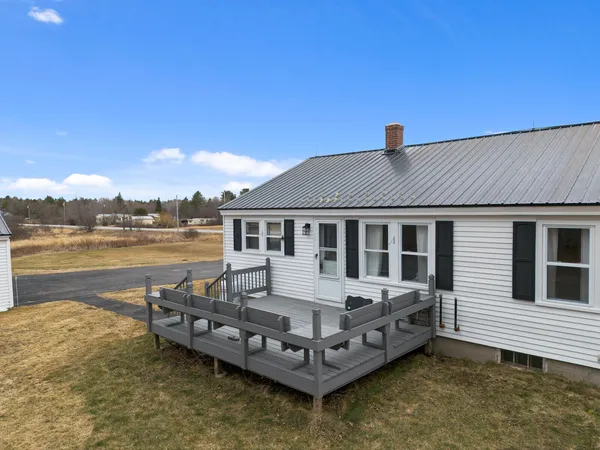 $279,000 | 231 Mutton Lane, Clinton, ME 04927