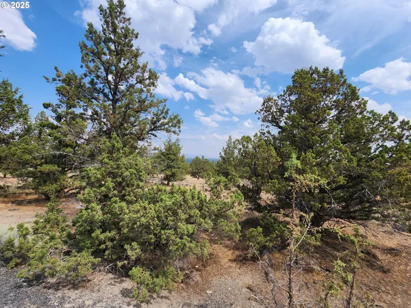 $425,000 | 65432 78th Street, Bend, OR 97703