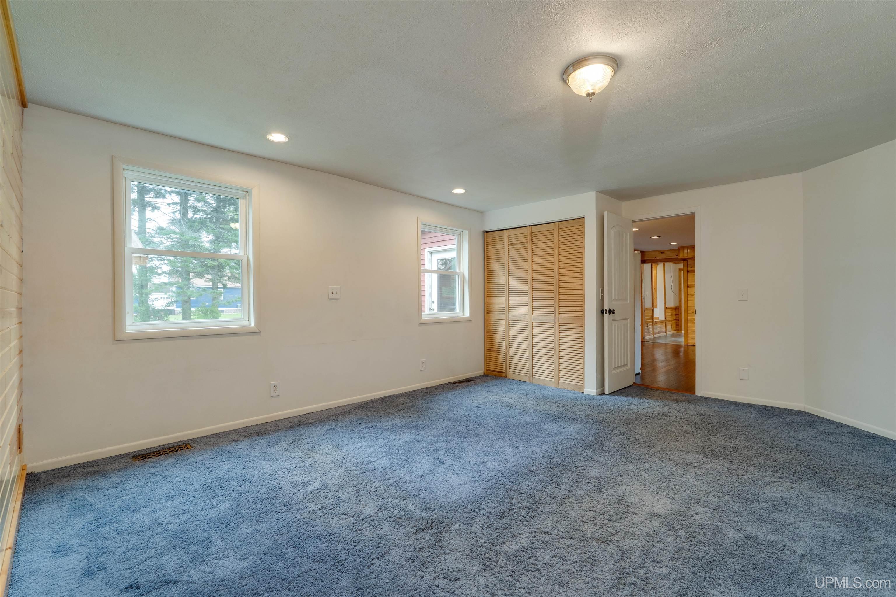 102 Fifth Street Manistique, MI 49854 - Photo 16 of 31 Gallery Image 16