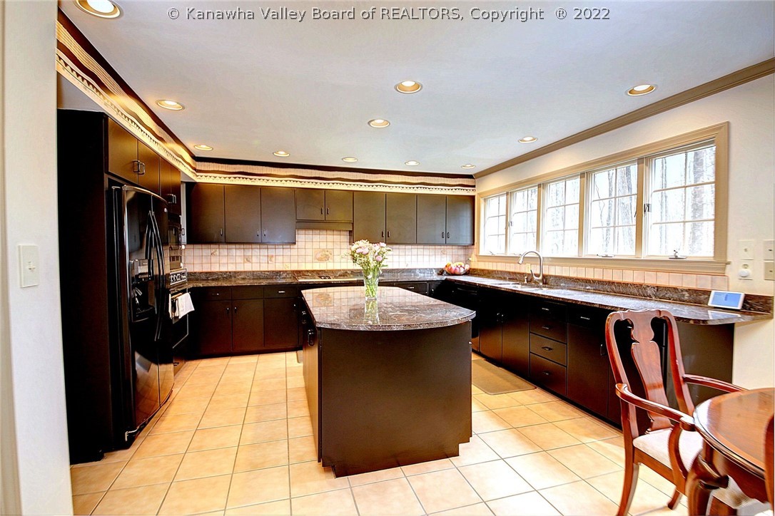 6 Hunter Point Road Charleston, WV 25314 - Photo 22 of 50 Gallery Image 22