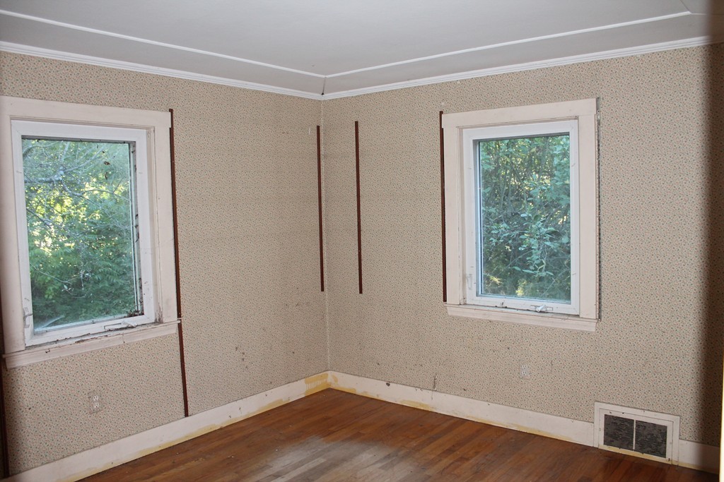 125 Maple Street Carlisle, MA 01741 - Photo 11 of 16