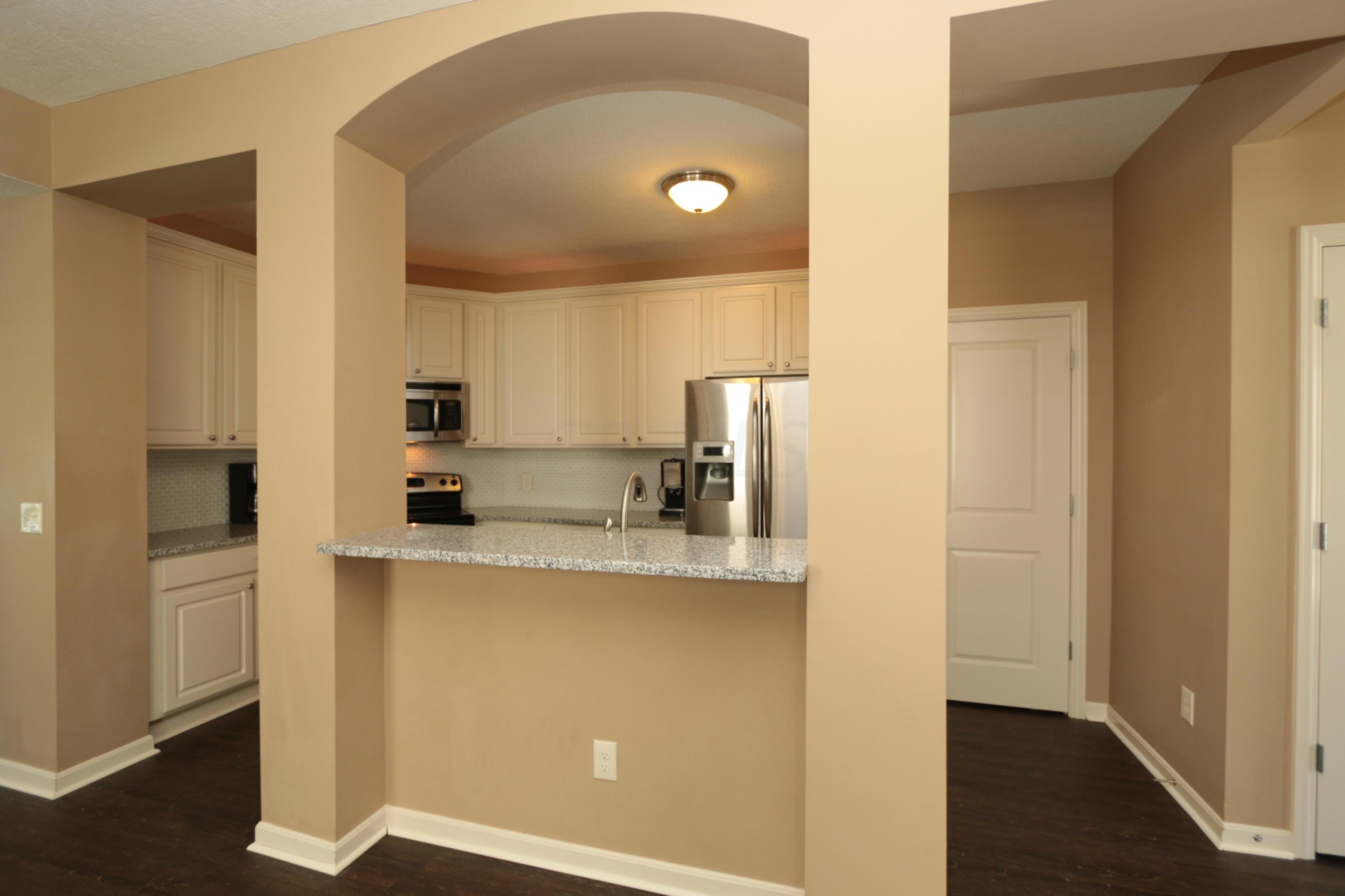 5637 Lantos Road Dublin, OH 43016 - Photo 8 of 24 Gallery Image 8