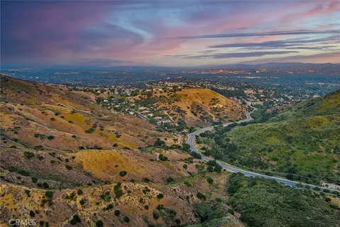 $3,395,000 | 130 Dapplegray Road, Bell Canyon, CA 91307