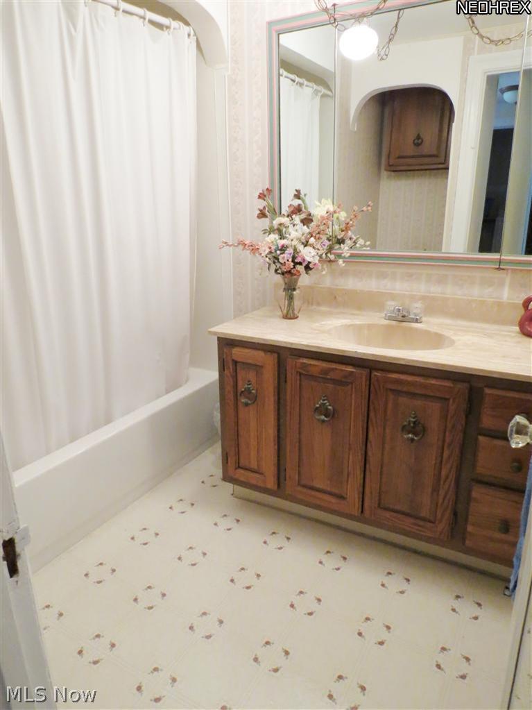 7434 Mines Road Southeast Warren, OH 44484 - Photo 10 of 25 Gallery Image 10