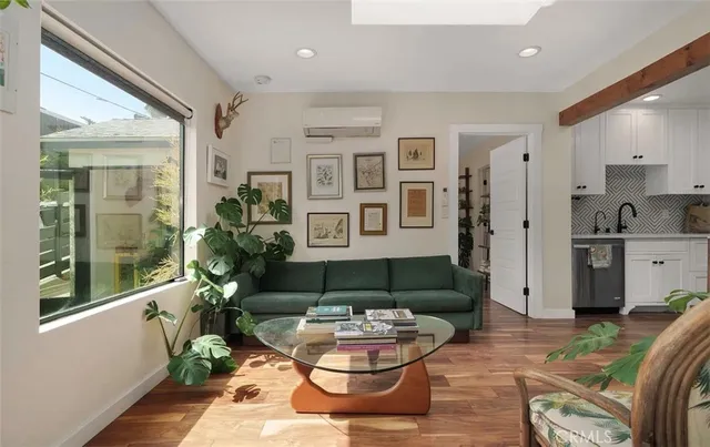 $4,100 | 1900 Berkeley Avenue, Echo Park, CA 90026