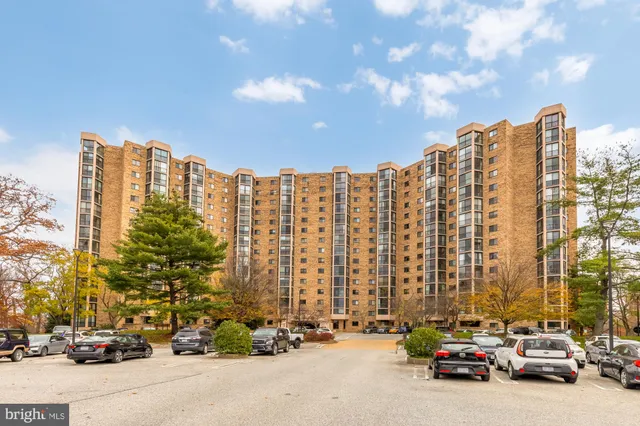$499,000 | 5901 Mt Eagle Drive, Unit 1116, Alexandria, VA 22303