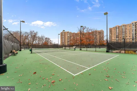 a view of a tennis court