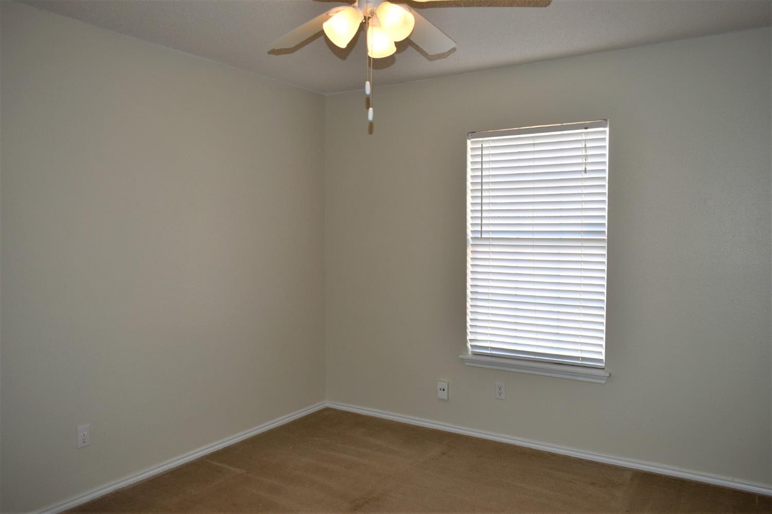 2914 88th Street Lubbock, TX 79423 - Photo 12 of 20 bedroom