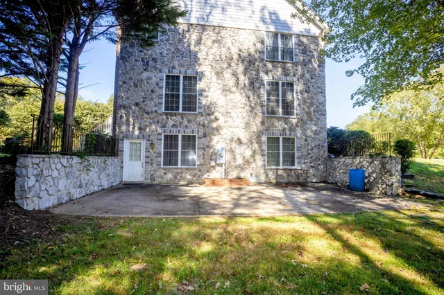 a view of a building with a outdoor space