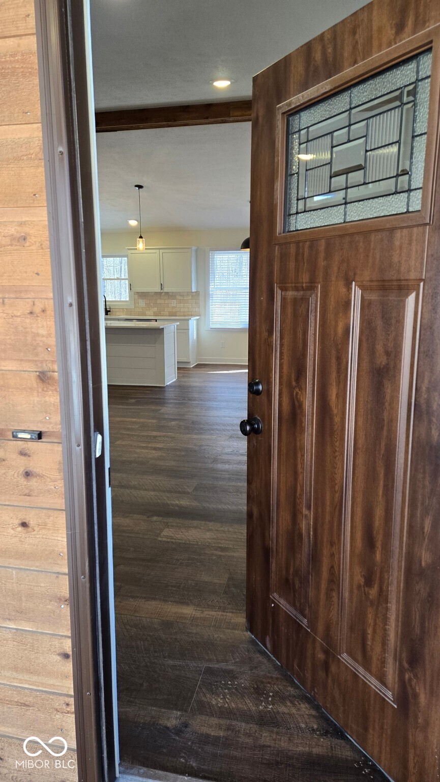 3747 Smith Road Nashville, IN 47448 - Photo 3 of 27 Gallery Image 3