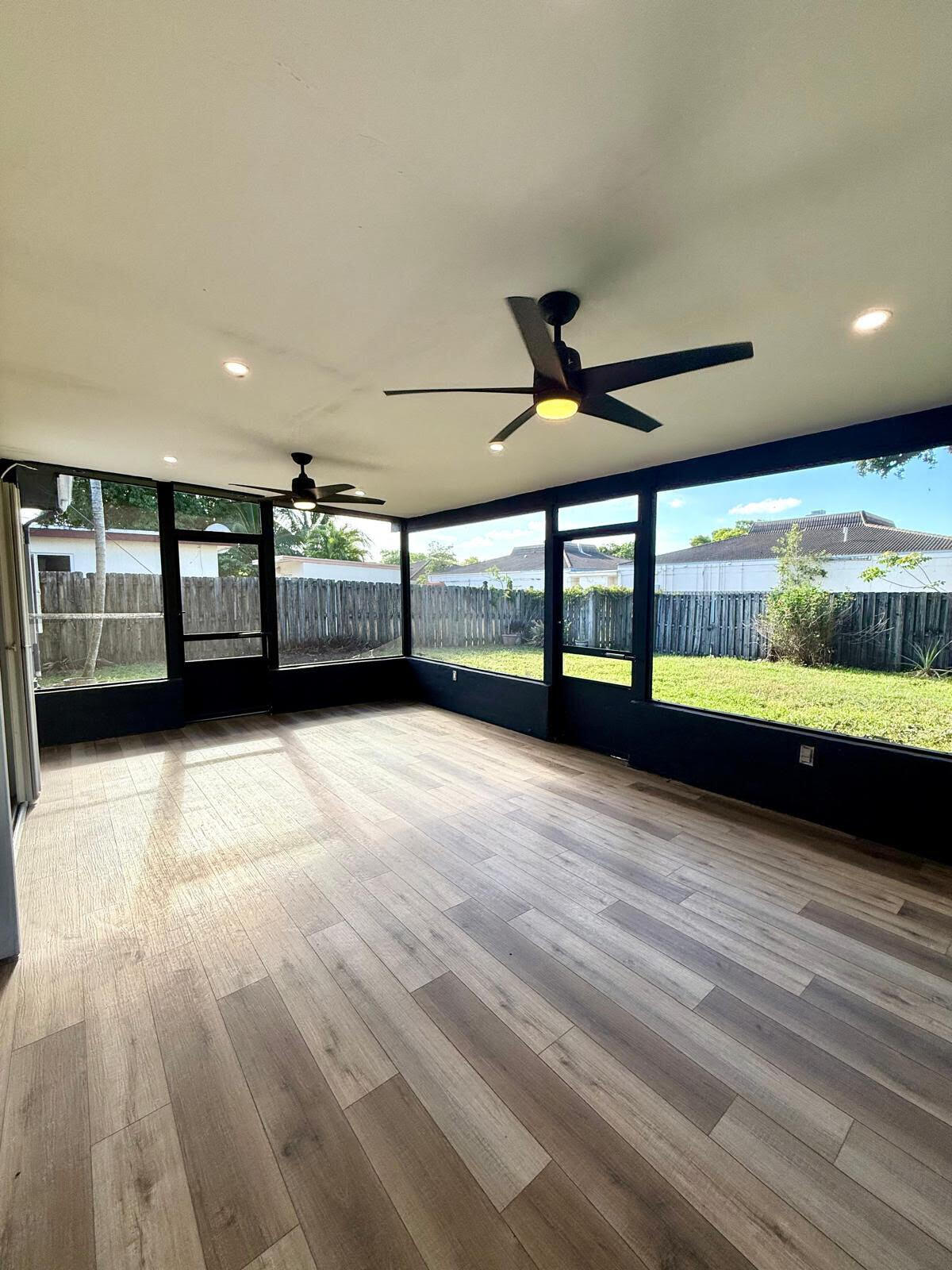 4411 Thomas Street Hollywood, FL 33021 - Photo 26 of 30 61
