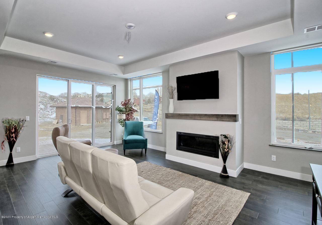 388 West Ridges Boulevard, Unit D Grand Junction, CO 81507 - Photo 5 of 40 20192480-4