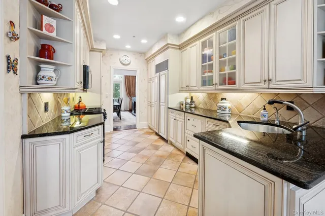 $1,250,000 | 10 Old Jackson Avenue, Unit 72, Hastings-on-Hudson, NY 10706