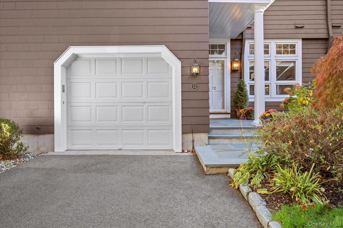 10 Old Jackson Avenue, Unit 72 Hastings-on-Hudson, NY 10706 - Photo 27 of 42 Property entrance with a garage