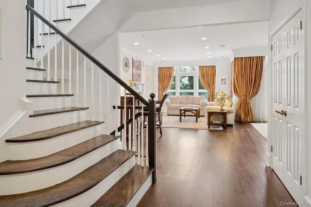 $1,250,000 | 10 Old Jackson Avenue, Unit 72, Hastings-on-Hudson, NY 10706