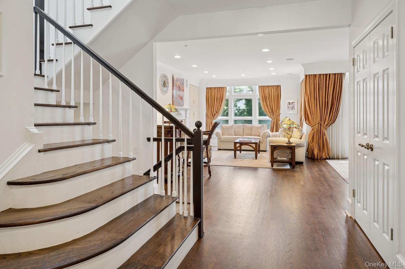 10 Old Jackson Avenue, Unit 72 Hastings-on-Hudson, NY 10706 - Photo 4 of 42