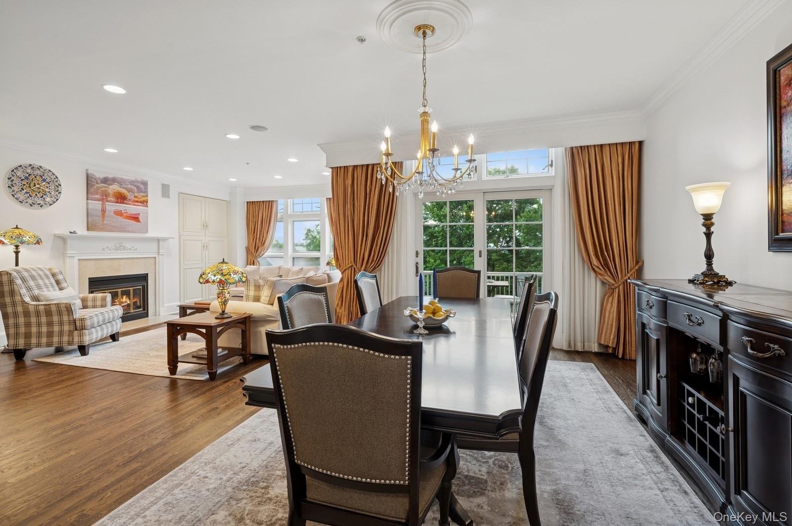 10 Old Jackson Avenue, Unit 72 Hastings-on-Hudson, NY 10706 - Photo 9 of 43 Dining room facing sliders to deck