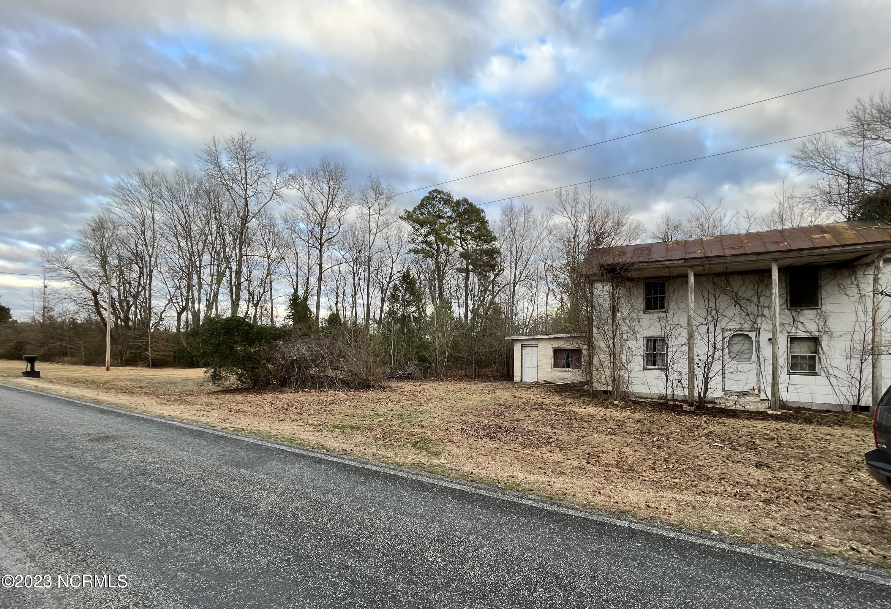 6575 Beaver Dam Road Ayden, NC 28513 - Photo 9 of 9 1C2FFA5D-DBF3-4DB2-B6B8-6CC7A6F69581