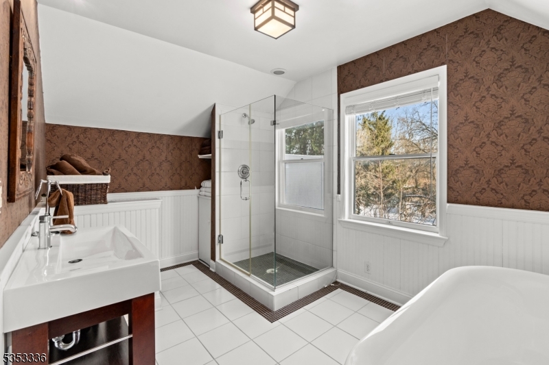 303 Mendham Road Bernardsville, NJ 07924 - Photo 28 of 45 a view of an empty room and window