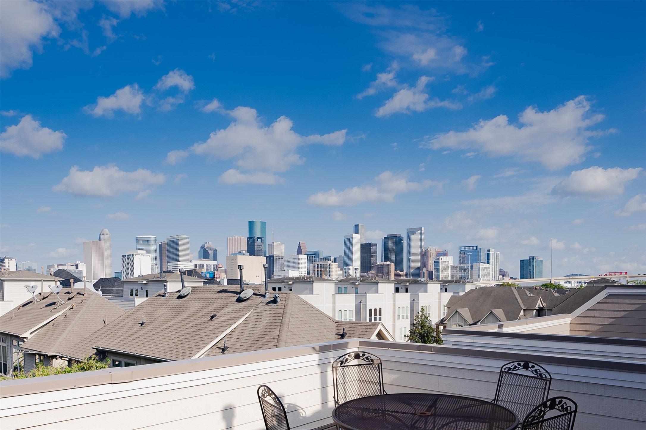 2354 Bastrop Street Houston, TX 77004 - Photo 2 of 21 a view of a terrace