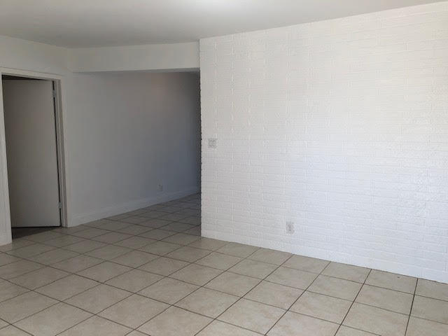 355 Manchester Street Boca Raton, FL 33487 - Photo 2 of 25 unnamed-7