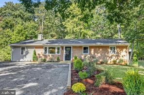 2254 Mountain Road Haymarket, VA 20169 - Photo 2 of 3
