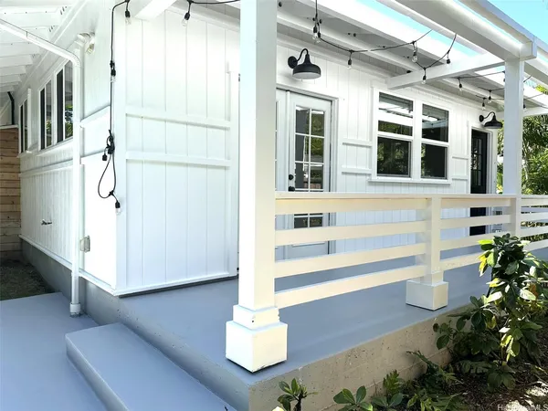 $3,900 | 620 Hind Iuka Drive, Honolulu, HI 96821