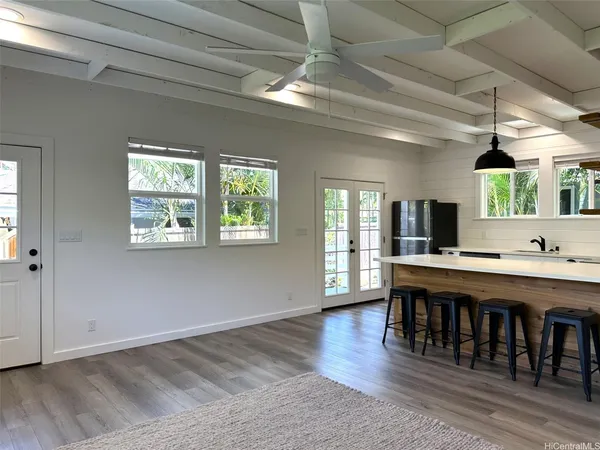 $3,900 | 620 Hind Iuka Drive, Honolulu, HI 96821