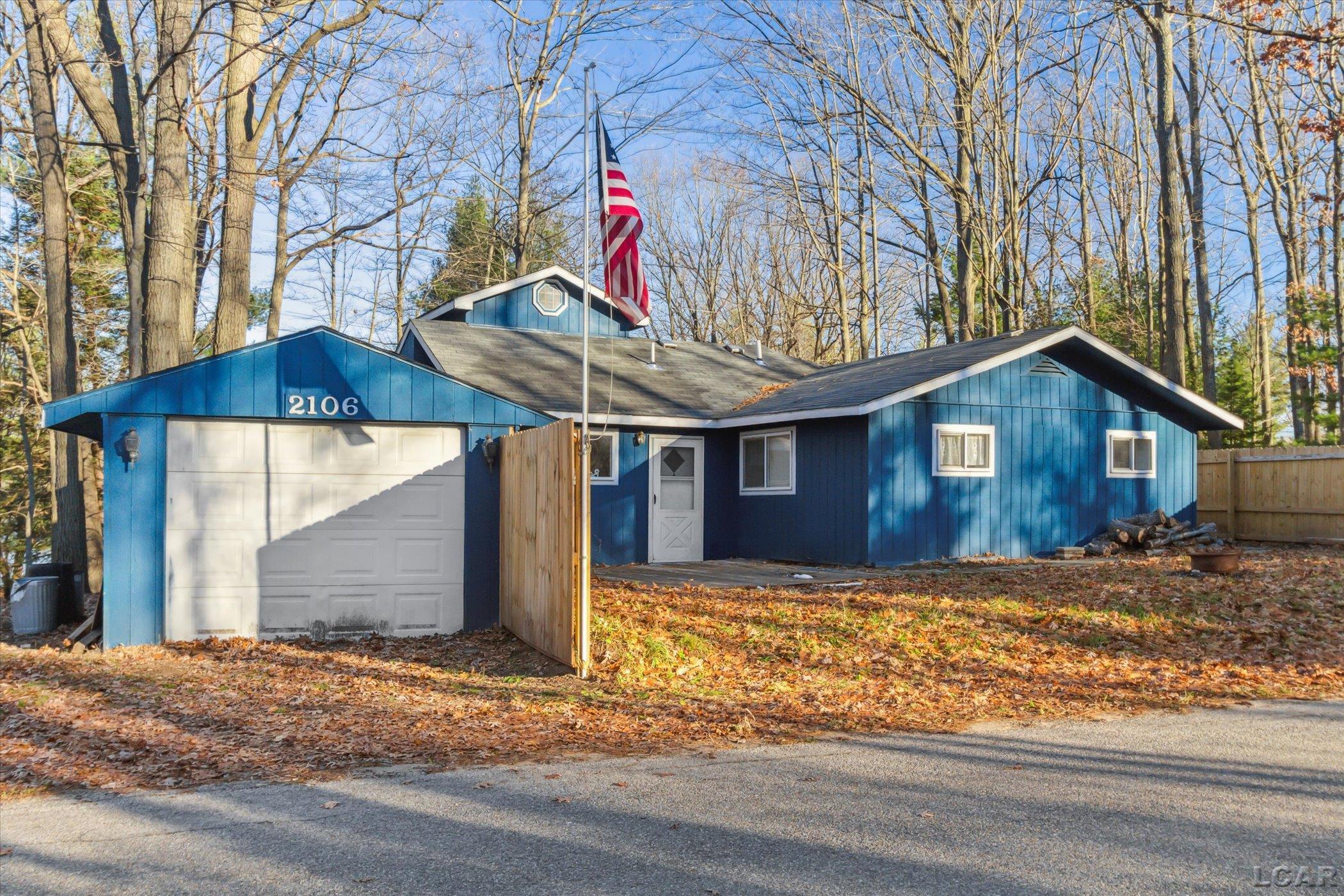 2106 Jefferson Road Harrison, MI 48625 - Photo 2 of 34
