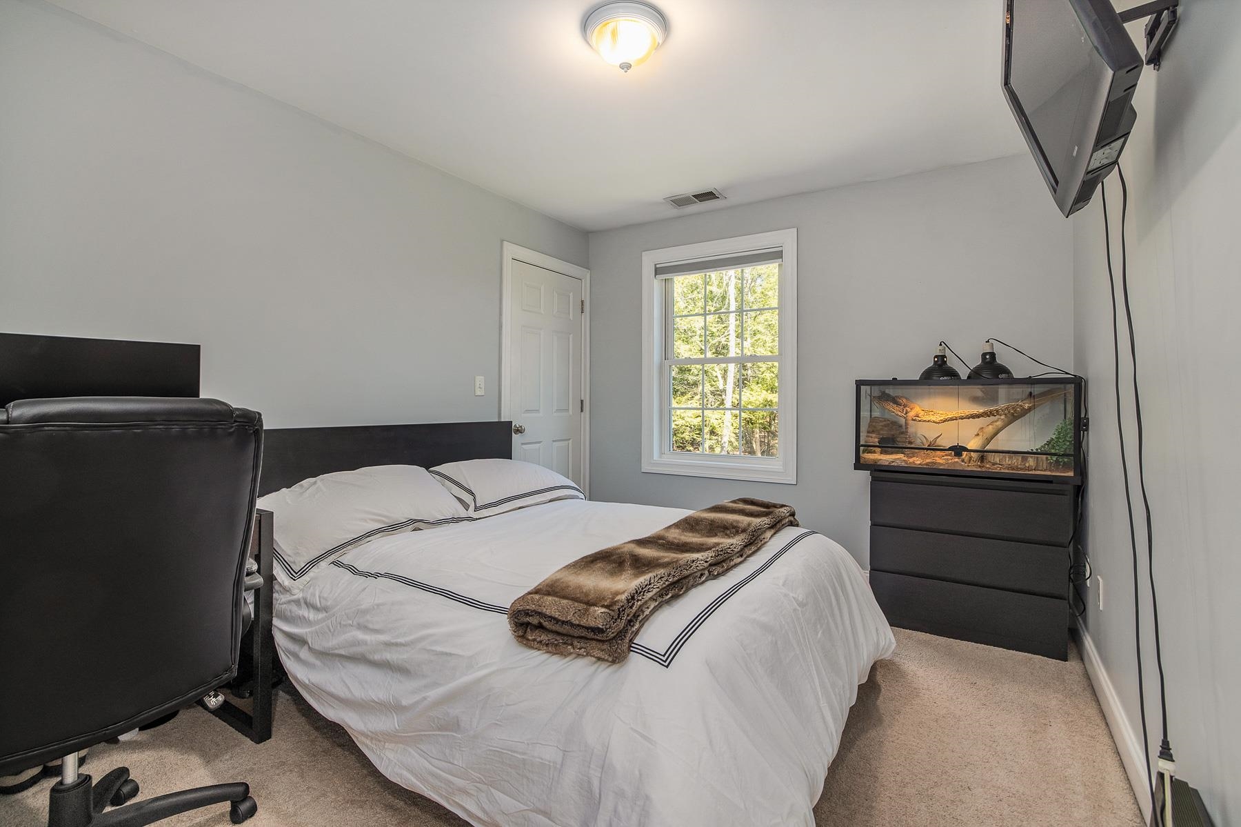 11 Rinny Lane Exeter, NH 03833 - Photo 25 of 35 Gallery Image 25